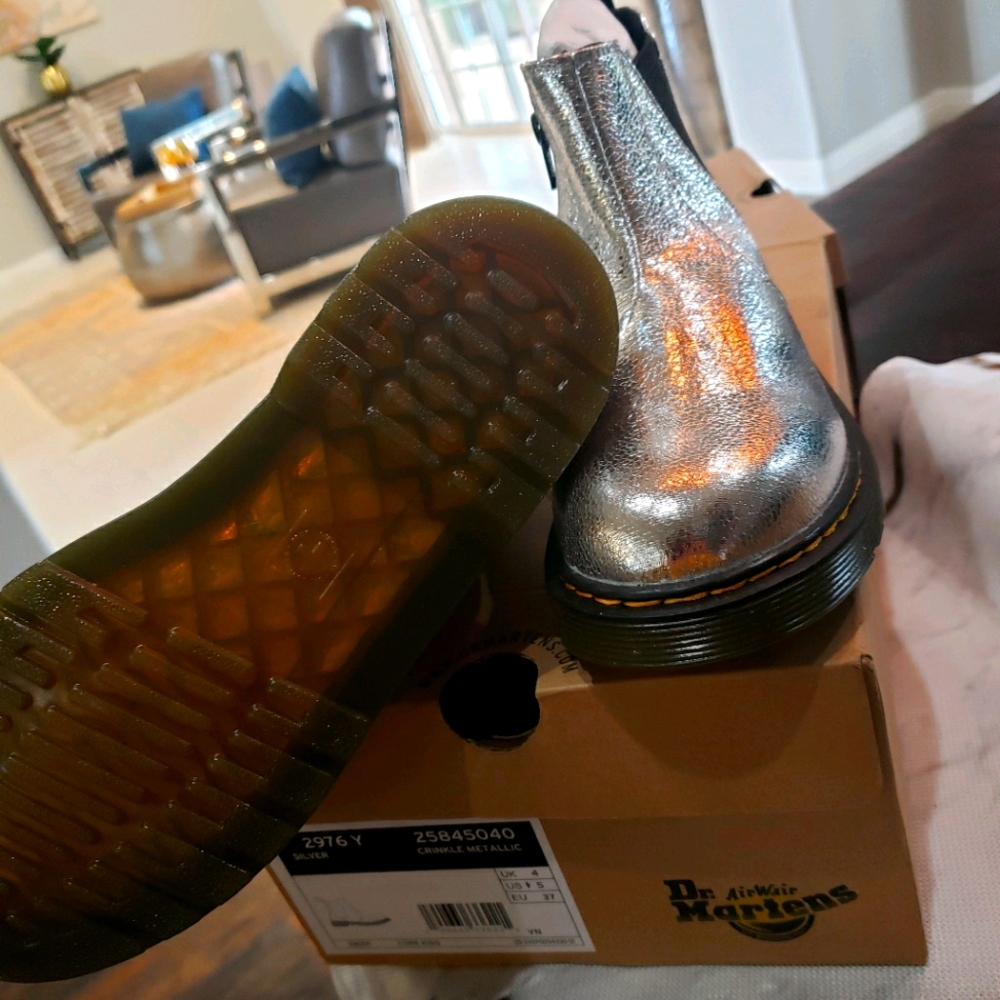 Dr.Martens